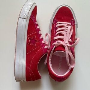 Converse One Star Sneakers